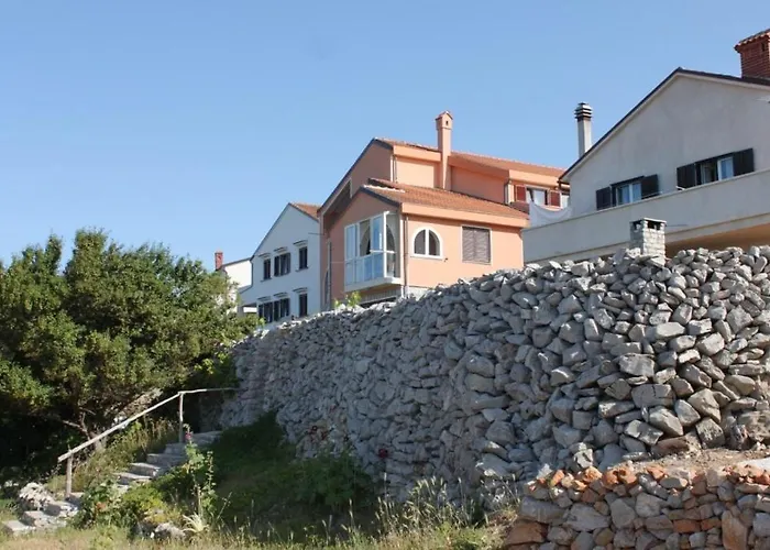 By The Sea Апартаменты