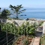 Apartament By The Sea