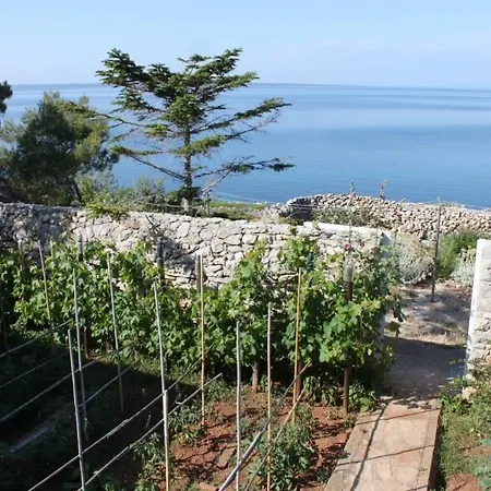 Apartment By The Sea
